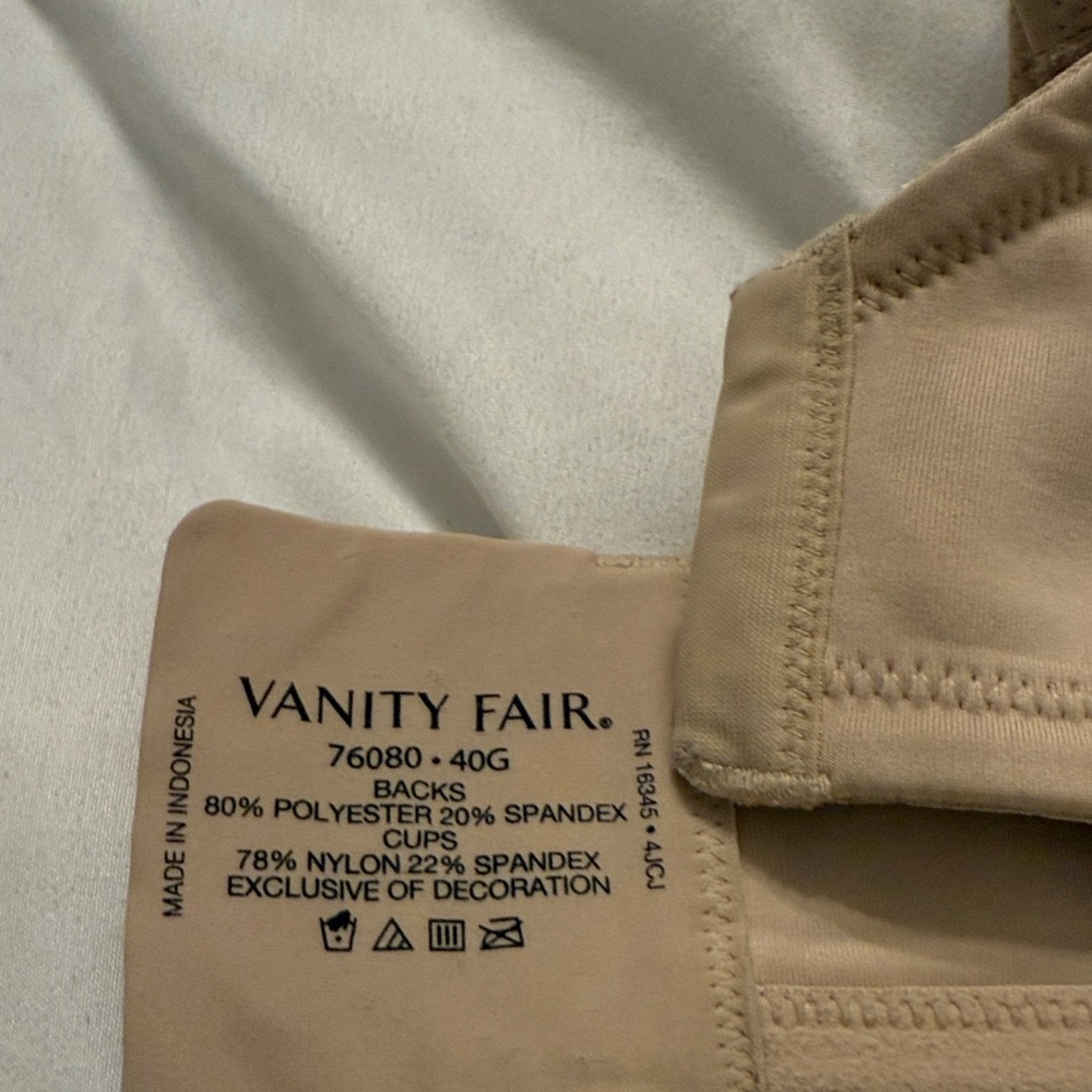 Vanity Fair Light Tan Bra